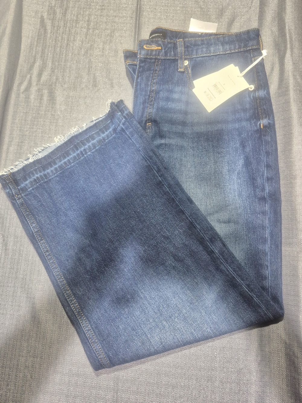 Women's Straight Leg Release Hem Jeans